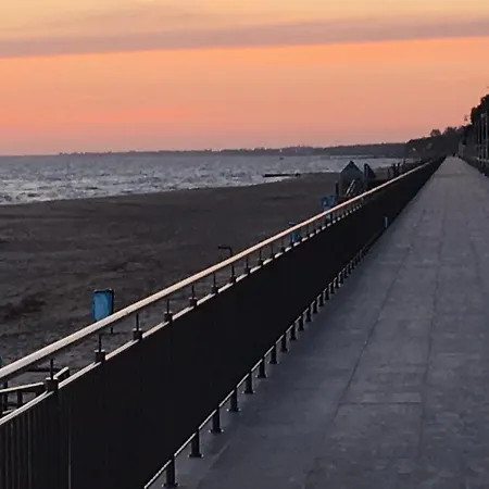 Uroczy Zakatek W Sarbinowie Domek alpejski *