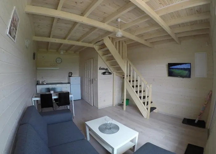 Uroczy Zakatek W Sarbinowie شاليه *