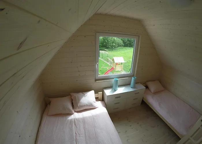 Uroczy Zakatek W Sarbinowie شاليه